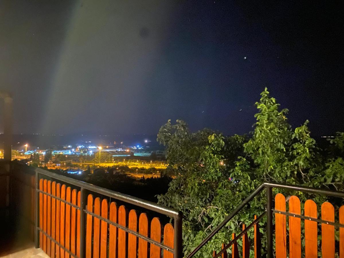 Feher Szolo Vendeghaz Satoraljaujhely Luaran gambar